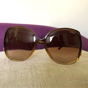 Vogue butterfly sunglasses brown and gold